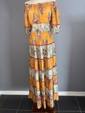 NWT NJ Couture Paris Floral Boho Tiered Off Shoulder Maxi Dress Size Large L